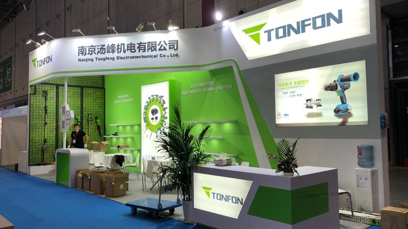 钳工工具材质批发价格解析：如何选择性价比高的产品